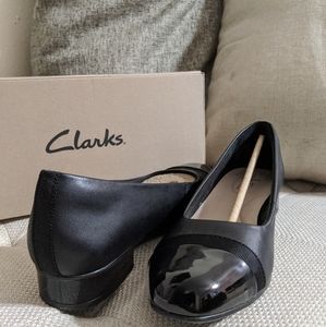 NWT/NIB Clarks Black Juliet Monte flats w/ 1" heel